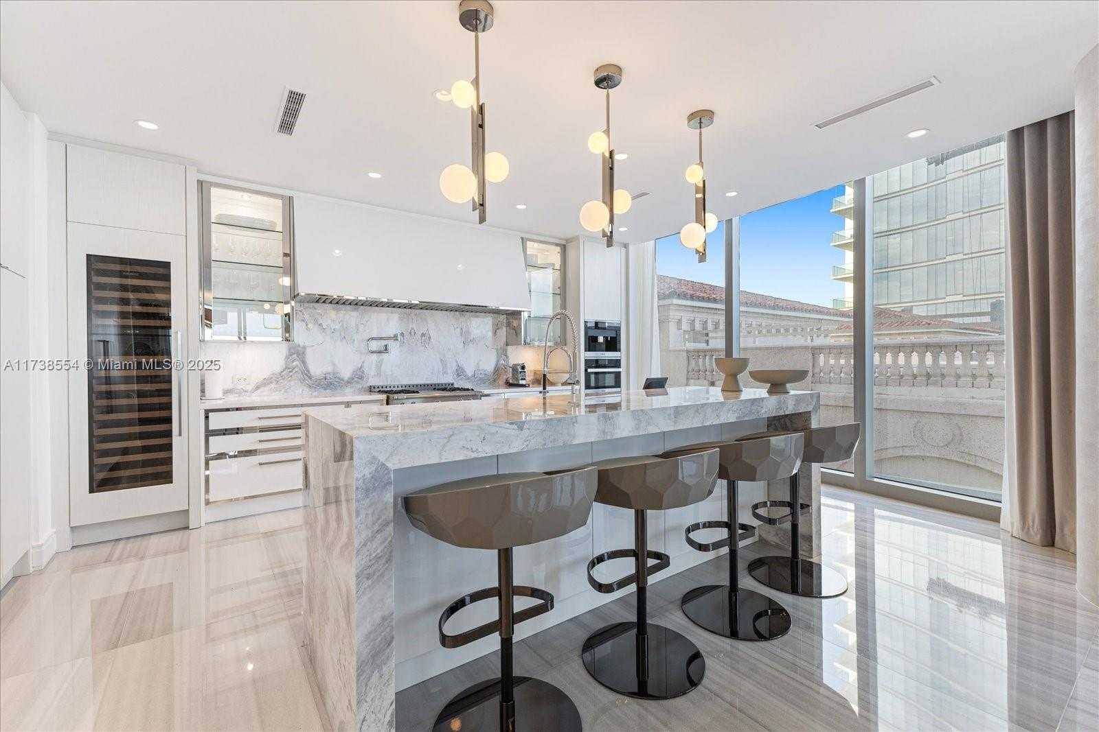 Small Image of 17901 COLLINS AVE #701, Sunny Isles Beach Number 4