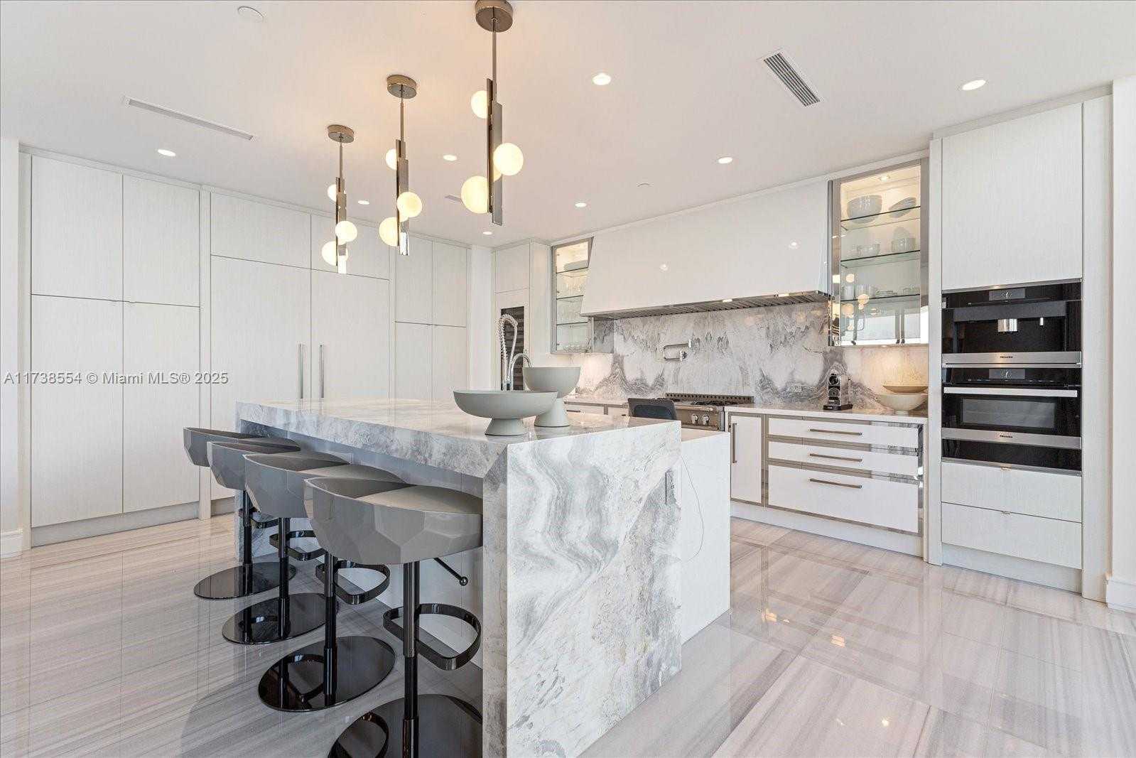 Small Image of 17901 COLLINS AVE #701, Sunny Isles Beach Number 5