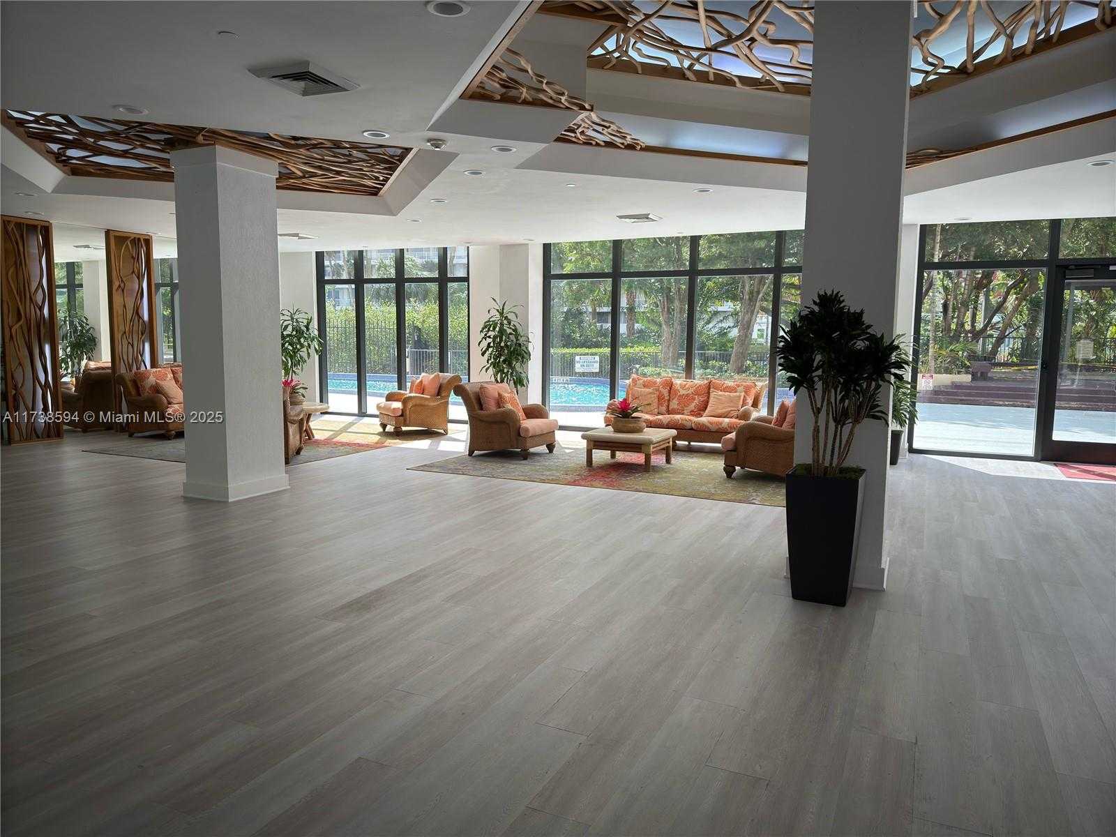 Small Image of 1450 BRICKELL BAY DR #306, Miami Number 21