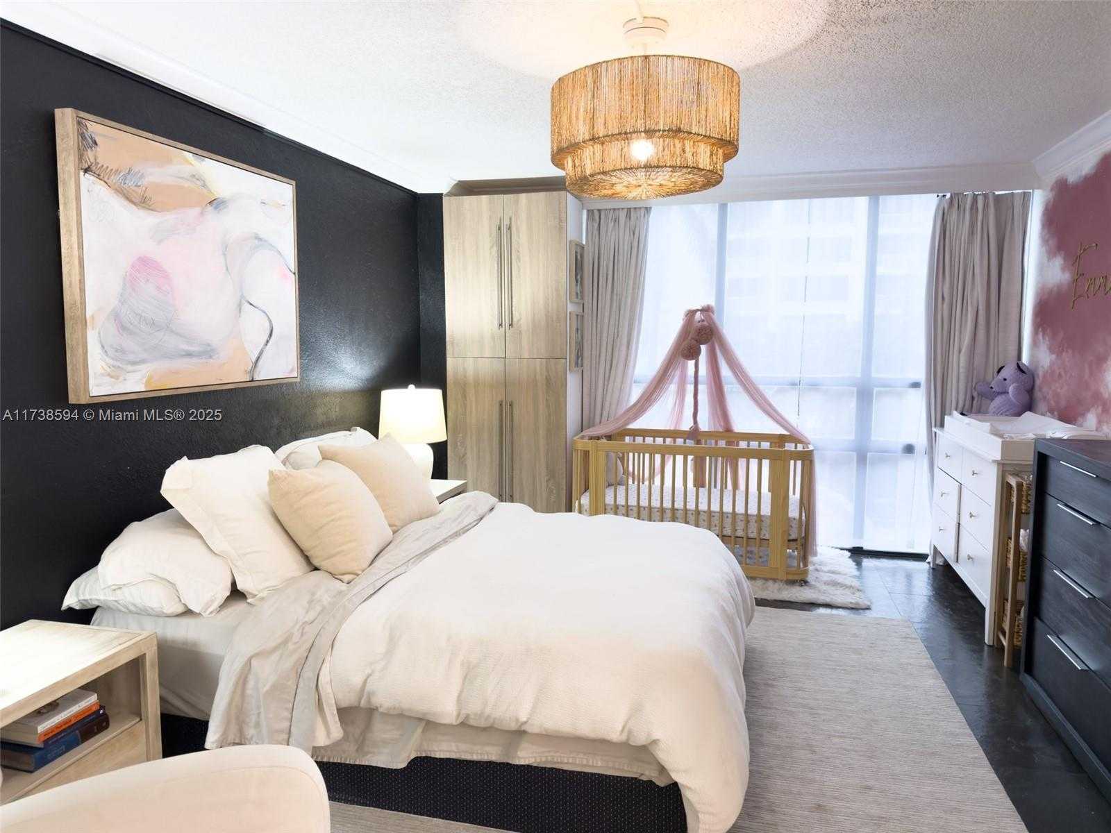 Small Image of 1450 BRICKELL BAY DR #306, Miami Number 7