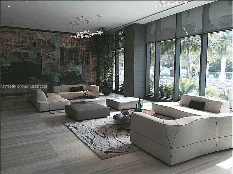 Small Image of 460 NORTH EAST 28 ST #3203, Miami Number 16