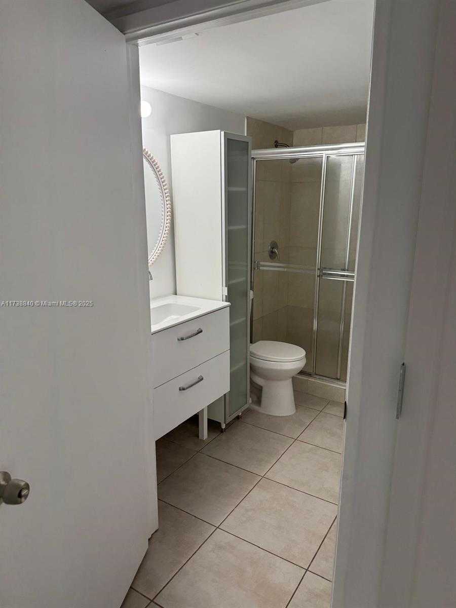 Small Image of 6135 #312, Hialeah Number 13