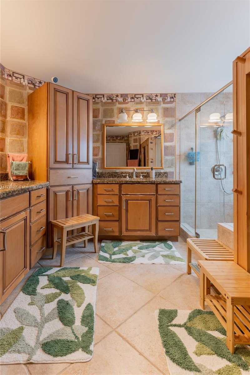 Small Image of 21910 PHILMONT CT #-, Boca Raton Number 13