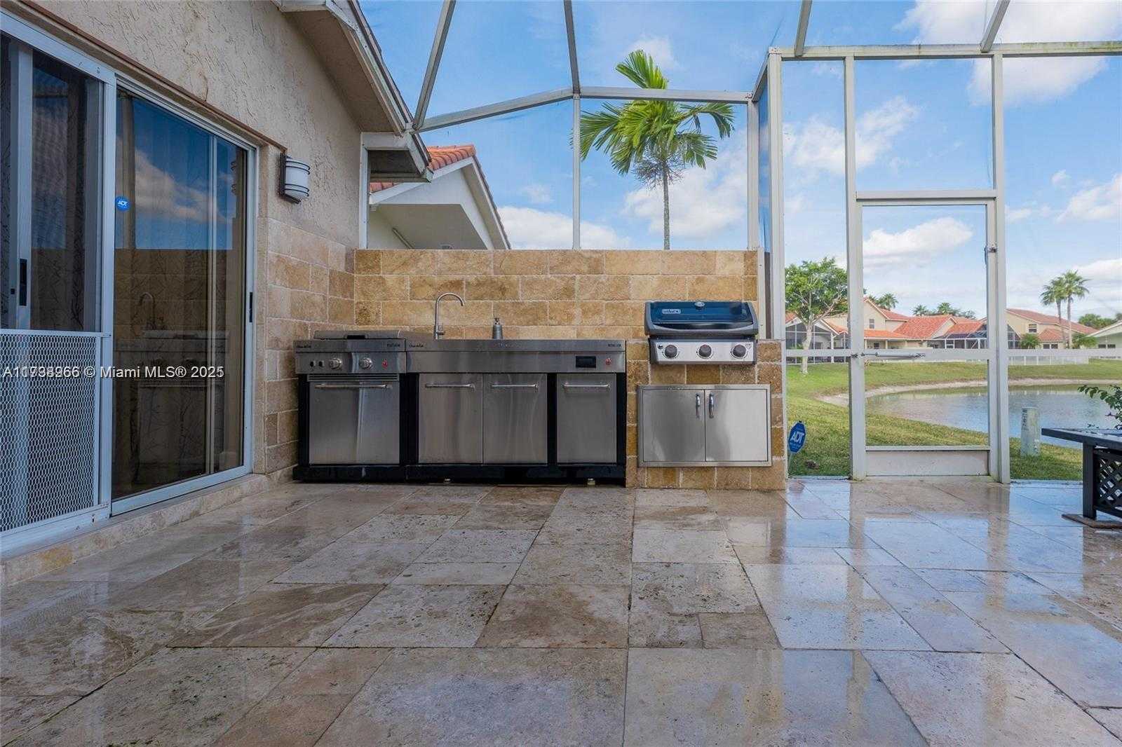 Small Image of 21910 PHILMONT CT #-, Boca Raton Number 19