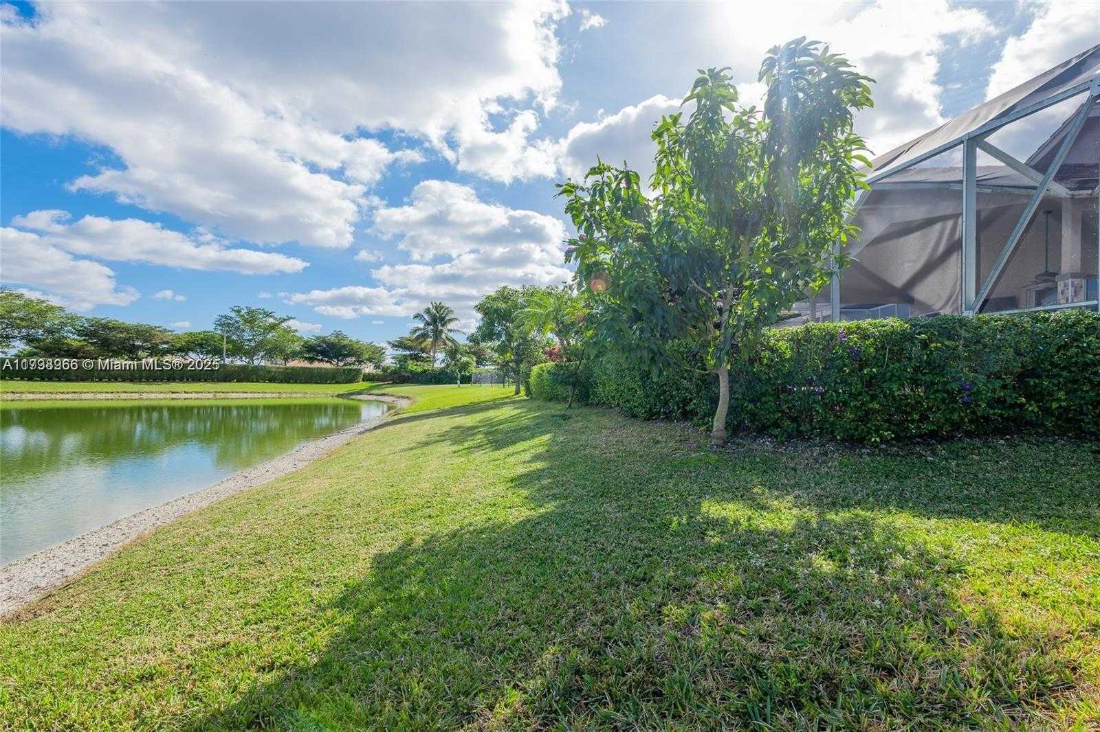 Small Image of 21910 PHILMONT CT #-, Boca Raton Number 22
