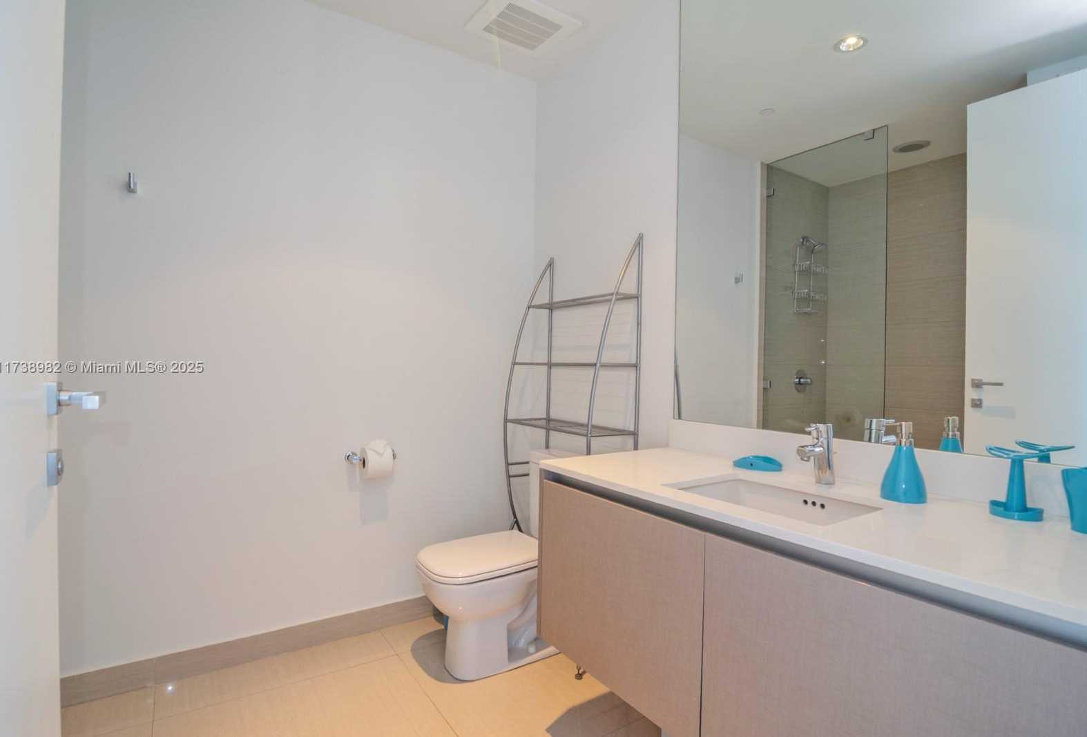 Small Image of 3250 NORTH EAST 188TH ST #406, Aventura Number 18