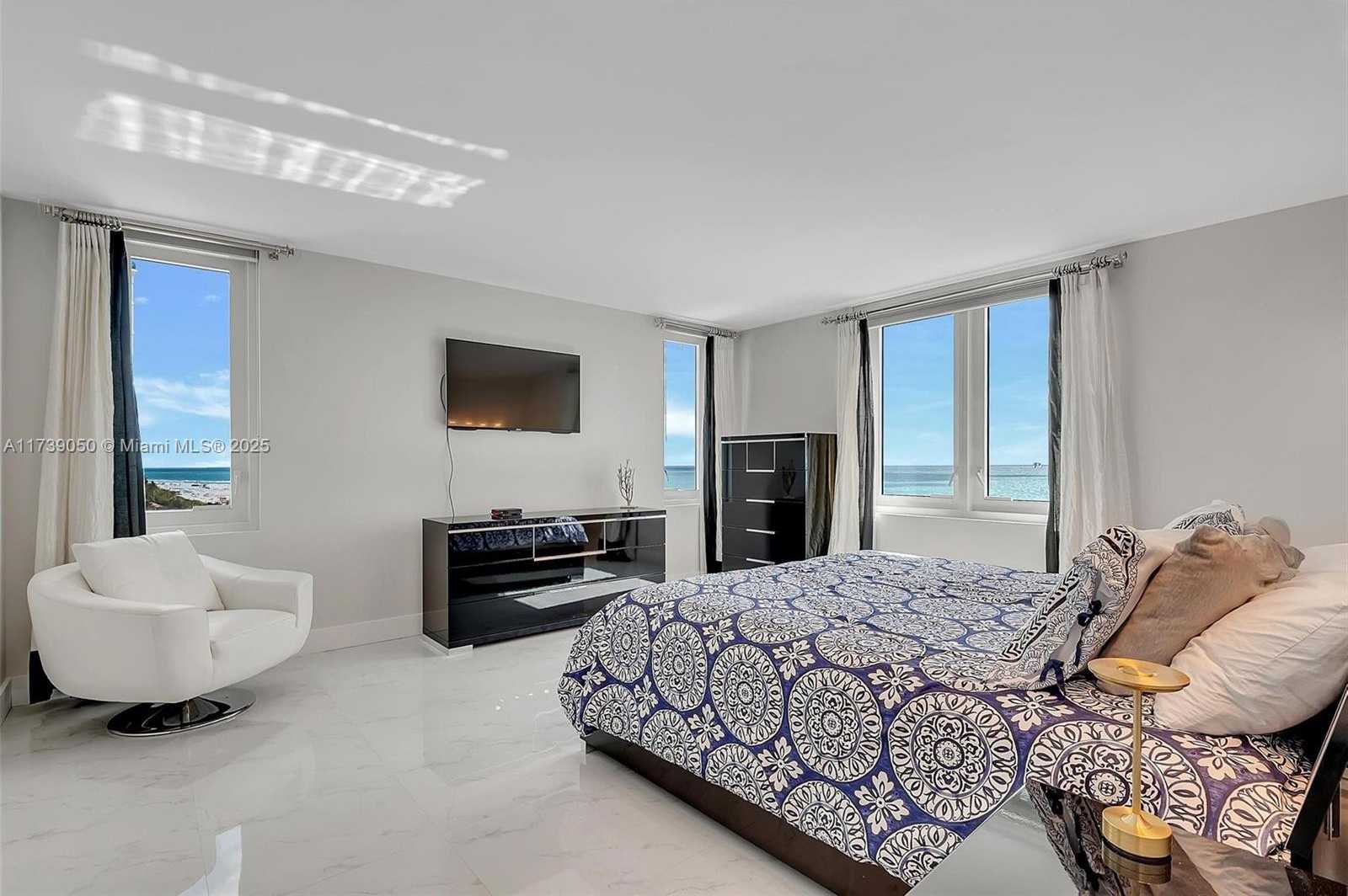 Small Image of 2301 COLLINS AVE #810, Miami Beach Number 11