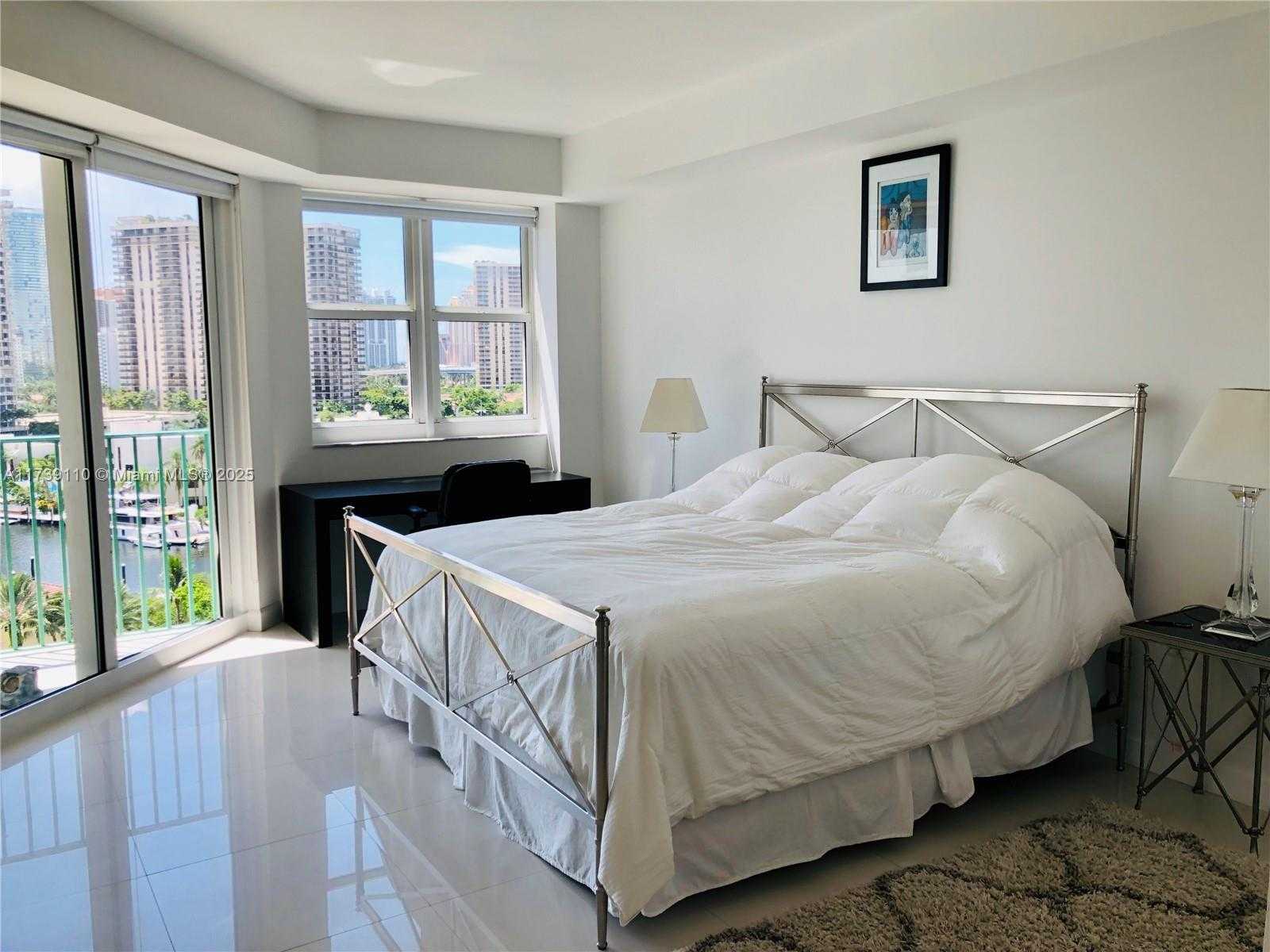 Small Image of 19900 EAST COUNTRY CLUB DR #1005, Aventura Number 6
