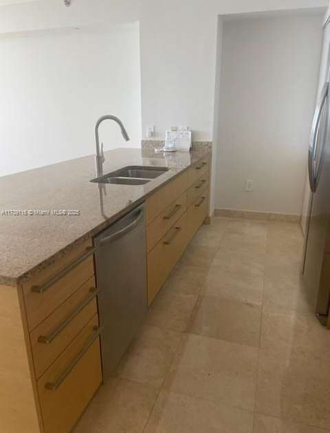 Small Image of 1830 SOUTH OCEAN DR #3105, Hallandale Beach Number 8