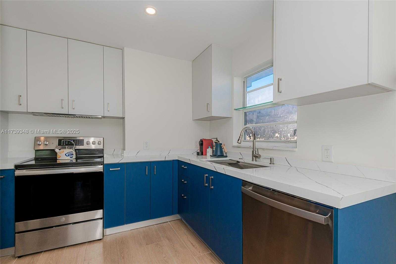 Small Image of 1235 PENNSYLVANIA AVE #3E, Miami Beach Number 14