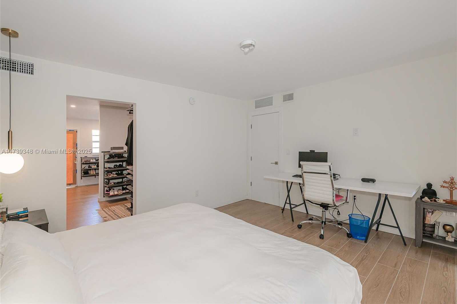 Small Image of 1235 PENNSYLVANIA AVE #3E, Miami Beach Number 21