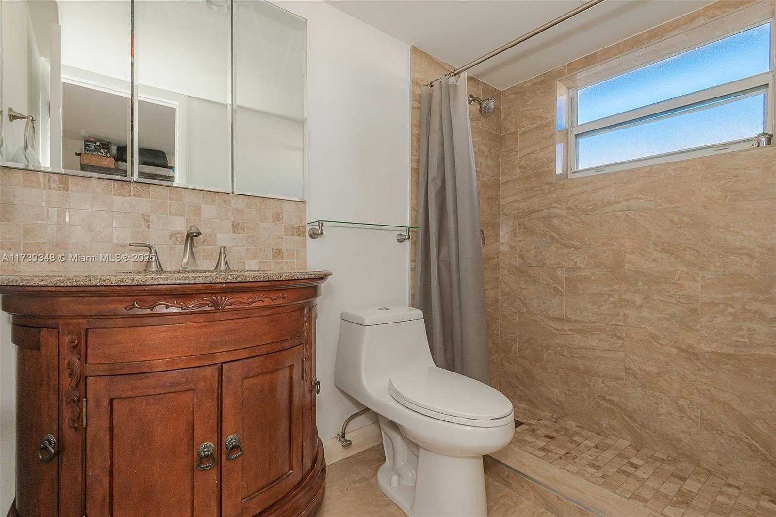 Small Image of 1235 PENNSYLVANIA AVE #3E, Miami Beach Number 24