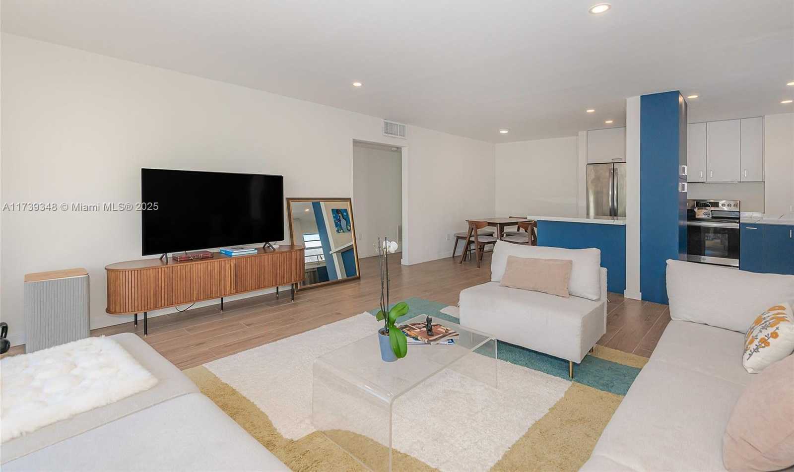 Small Image of 1235 PENNSYLVANIA AVE #3E, Miami Beach Number 6