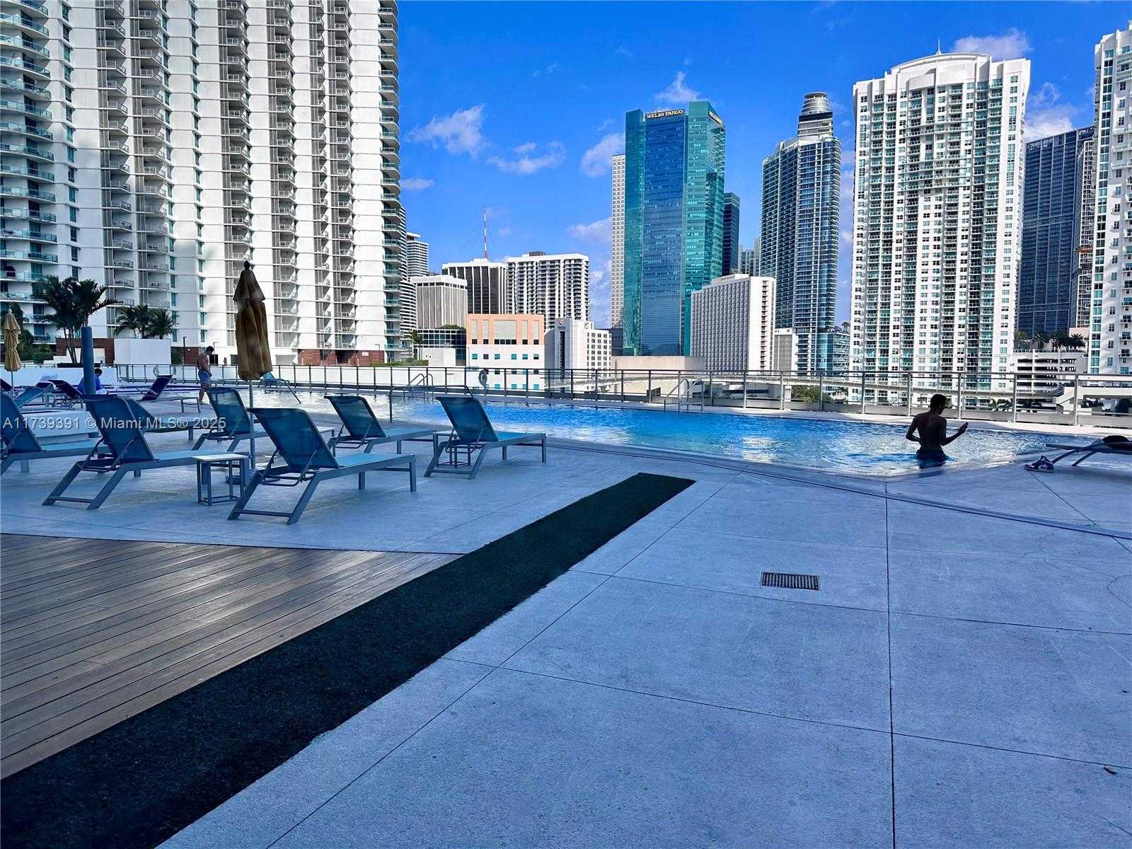 Small Image of 92 SOUTH WEST 3RD ST #4111, Miami Number 39