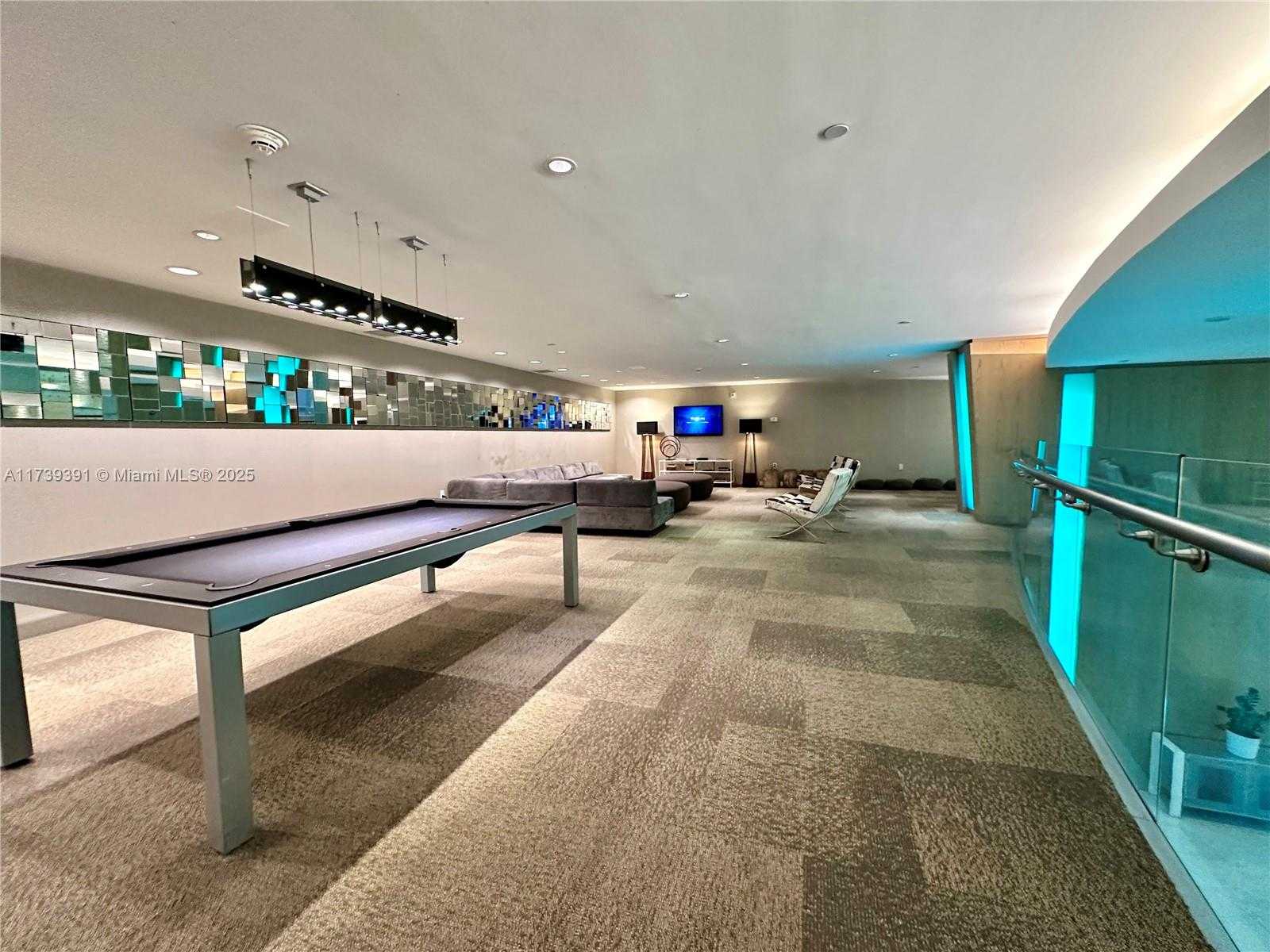 Small Image of 92 SOUTH WEST 3RD ST #4111, Miami Number 46