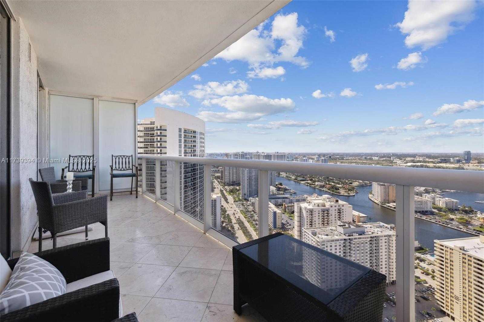 Small Image of 1800 SOUTH OCEAN DR #4007, Hallandale Beach Number 23