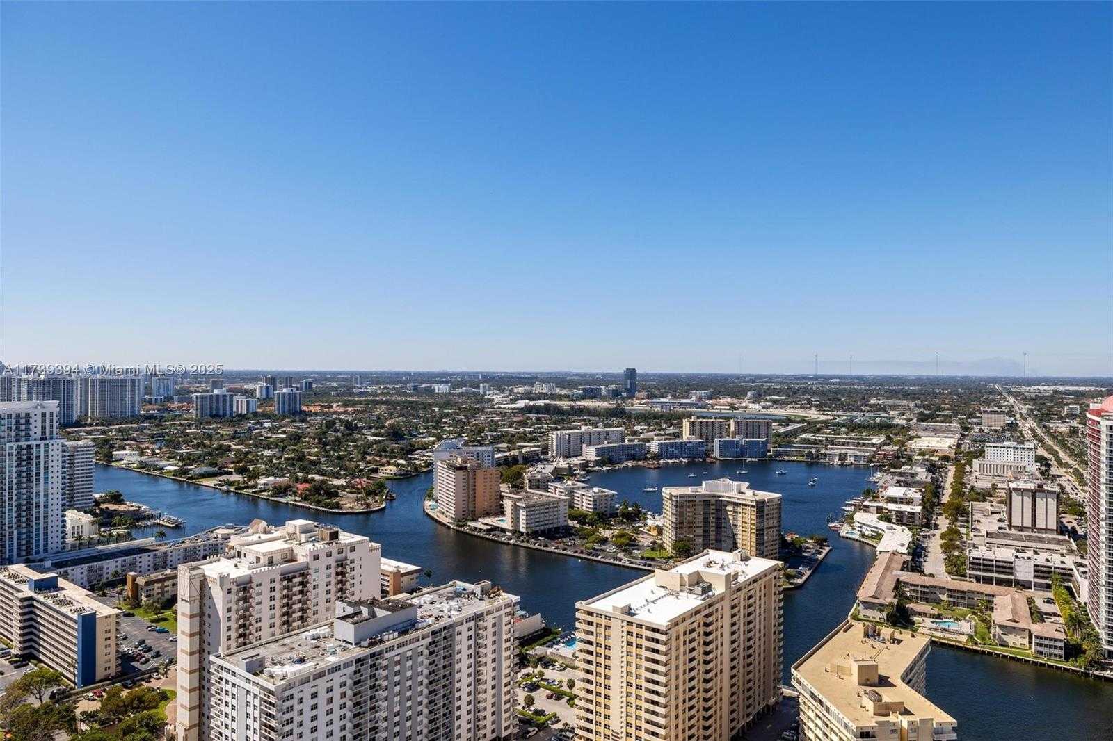 Small Image of 1800 SOUTH OCEAN DR #4007, Hallandale Beach Number 25
