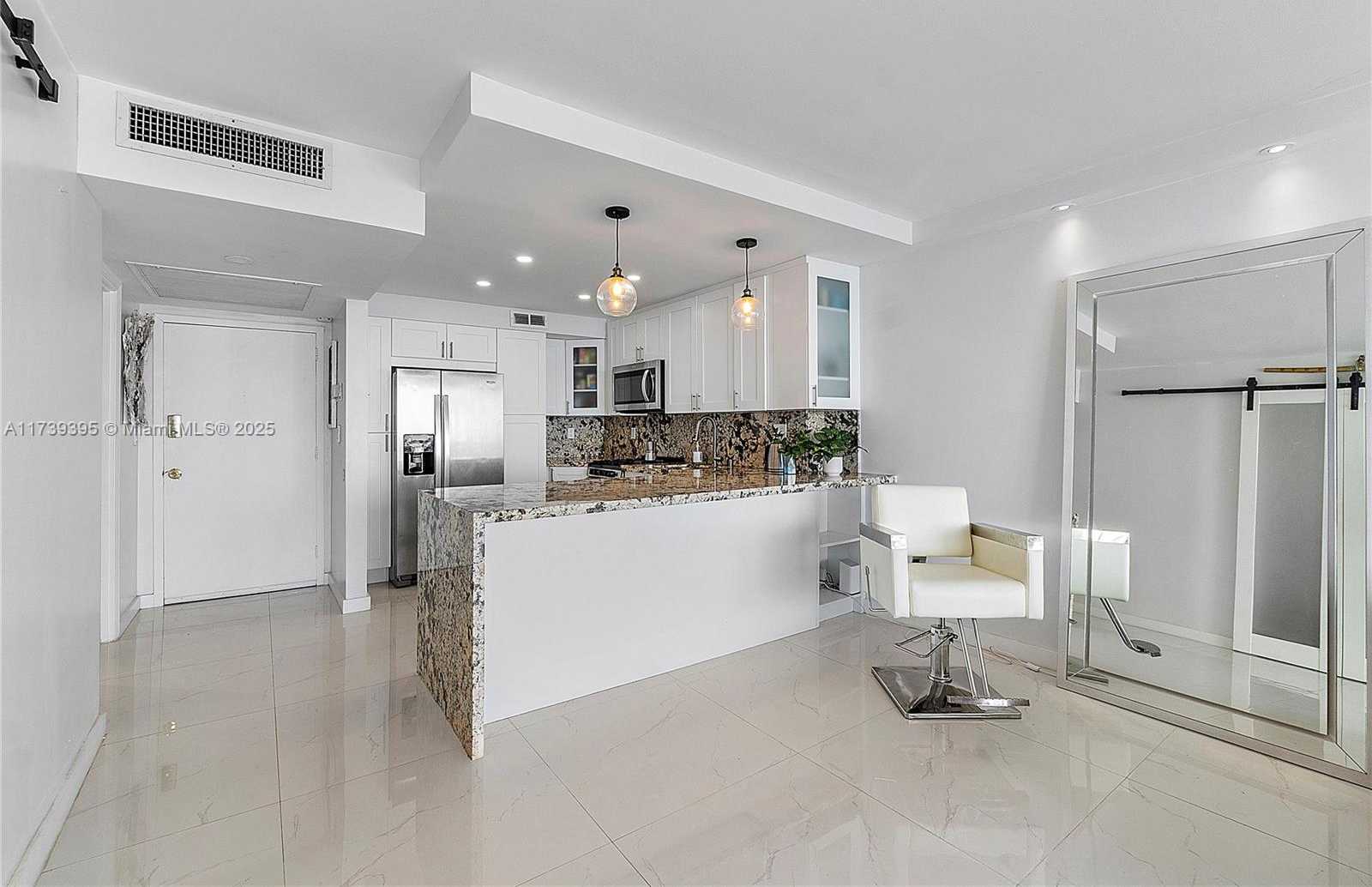 Small Image of 2030 SOUTH OCEAN DR #1716, Hallandale Beach Number 6