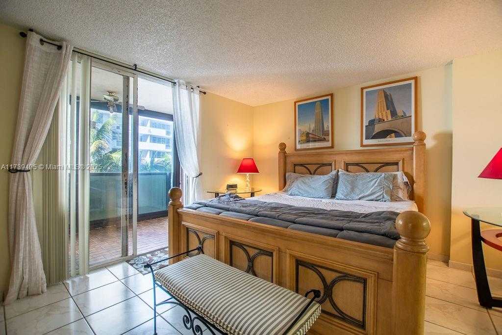 Small Image of 1621 COLLINS AVE #707, Miami Beach Number 20
