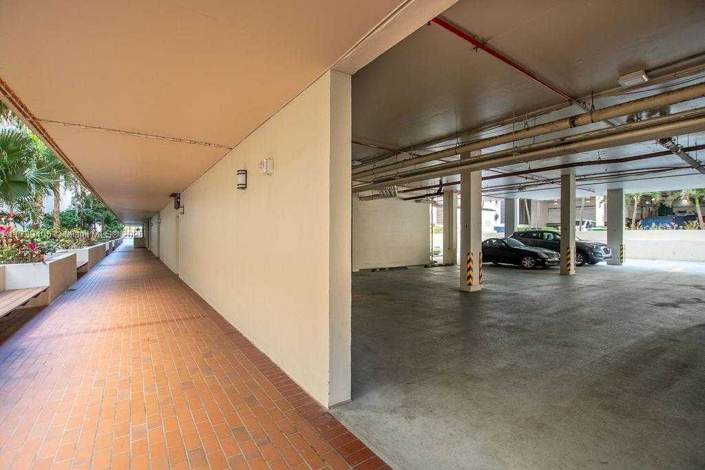 Small Image of 1621 COLLINS AVE #707, Miami Beach Number 33