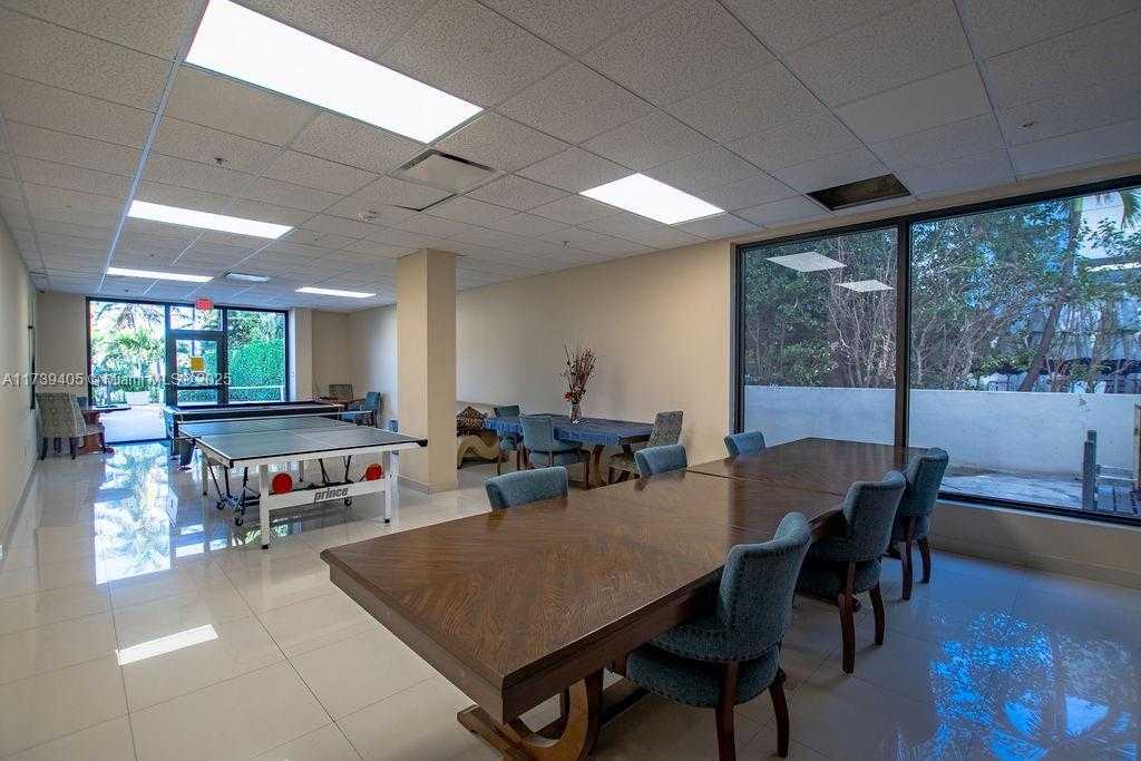 Small Image of 1621 COLLINS AVE #707, Miami Beach Number 34