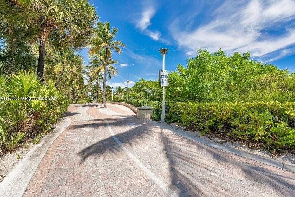 Small Image of 1621 COLLINS AVE #707, Miami Beach Number 54