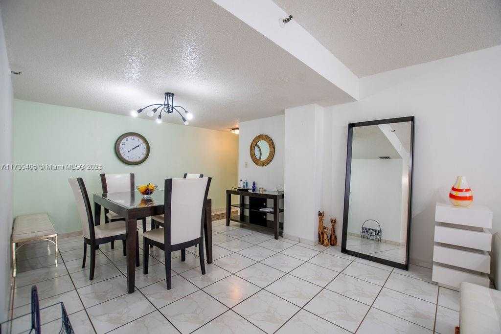 Small Image of 1621 COLLINS AVE #707, Miami Beach Number 7