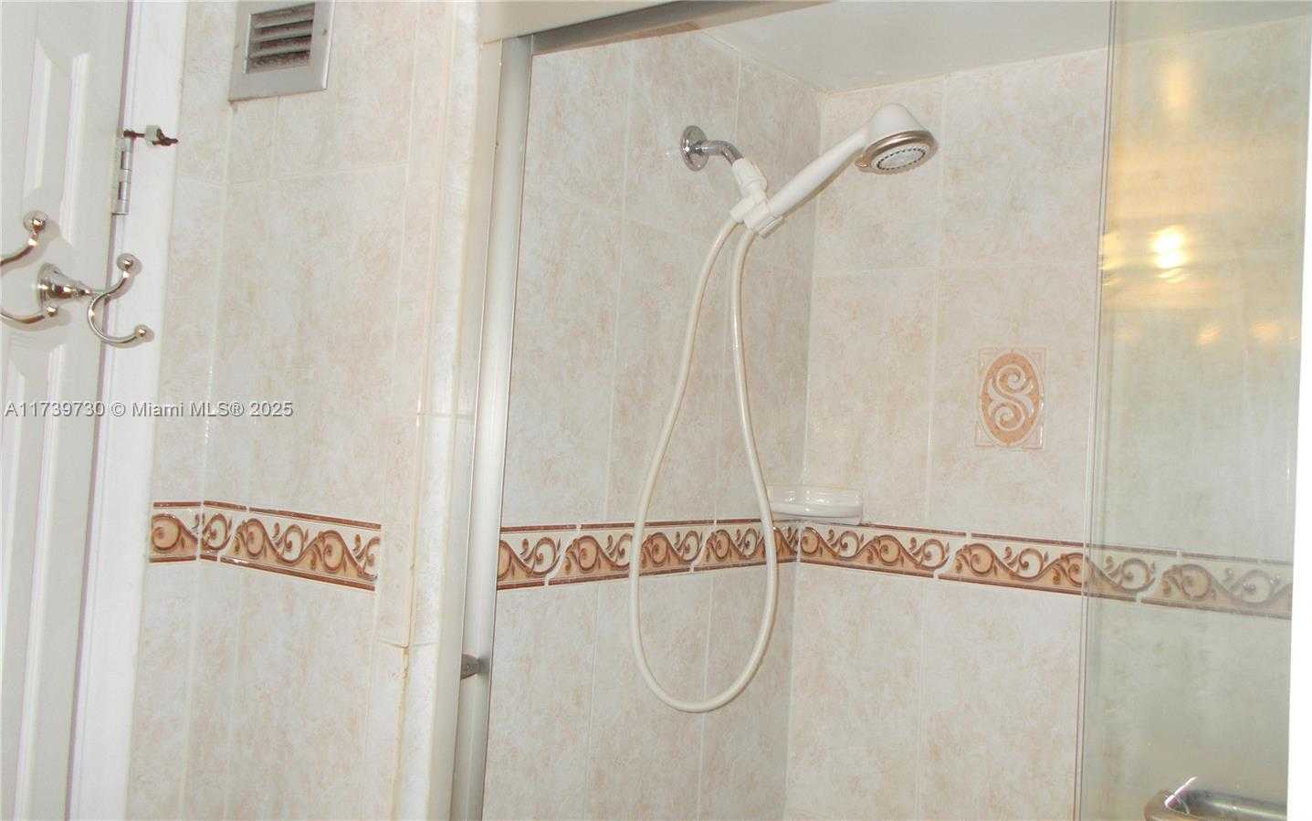 Small Image of 1817 SOUTH OCEAN DR #216, Hallandale Beach Number 16
