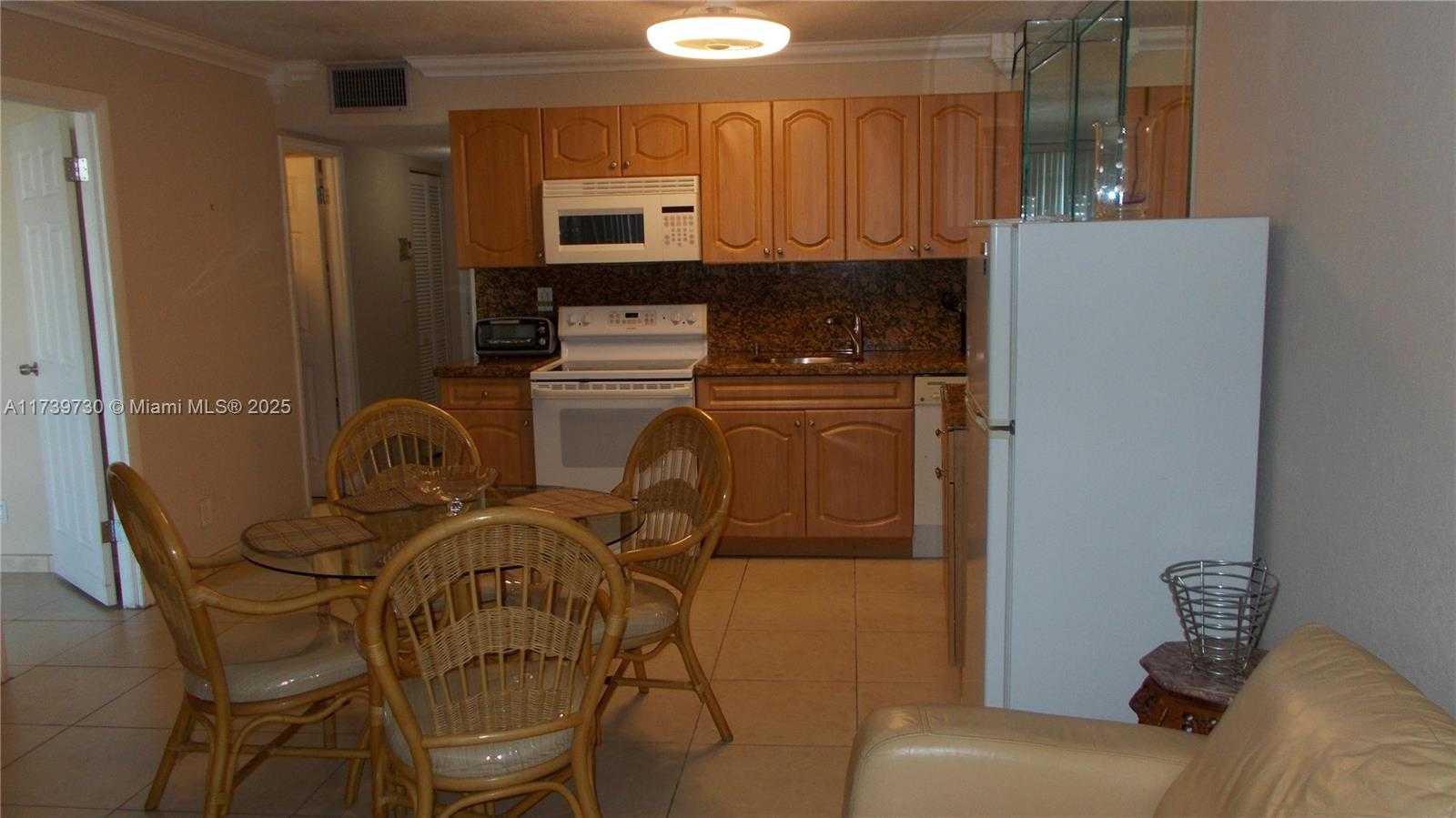 Small Image of 1817 SOUTH OCEAN DR #216, Hallandale Beach Number 7