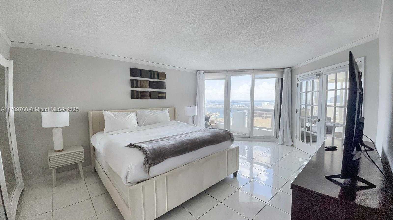 Small Image of 1717 NORTH BAYSHORE DR #B-4157, Miami Number 10