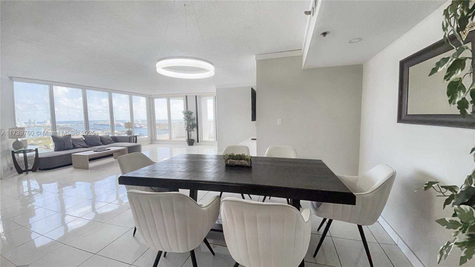 Small Image of 1717 NORTH BAYSHORE DR #B-4157, Miami Number 2