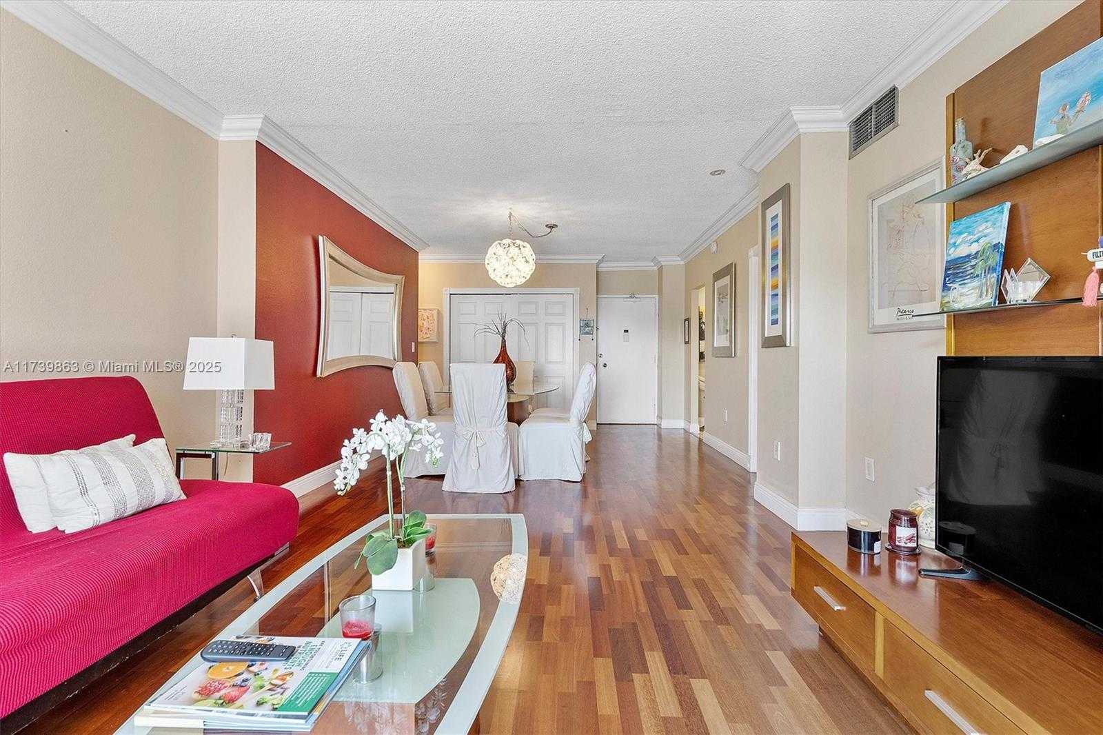 Small Image of 1980 SOUTH OCEAN DR #7N, Hallandale Beach Number 4