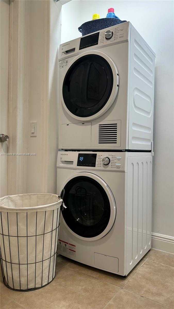 Small Image of 2600 SOUTH OCEAN DR #S312, Hollywood Number 5