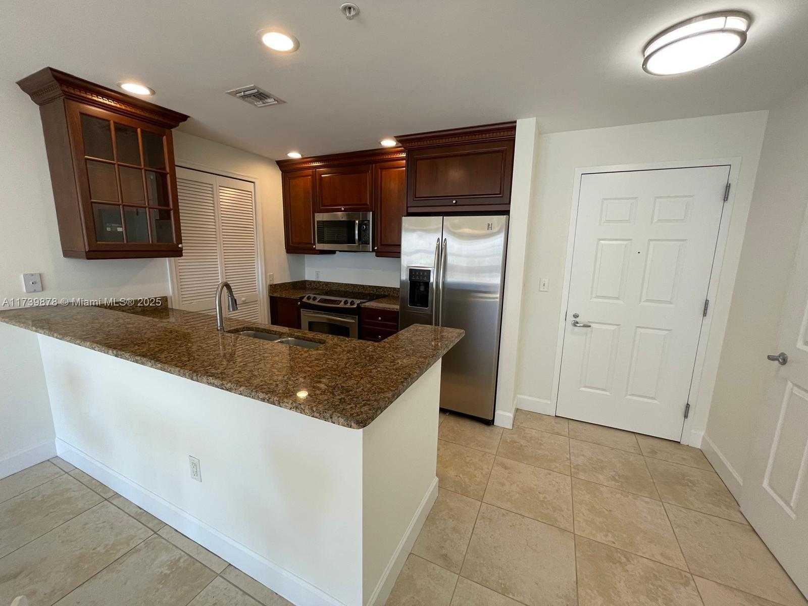Small Image of 100 ANDALUSIA AVE #715, Coral Gables Number 5