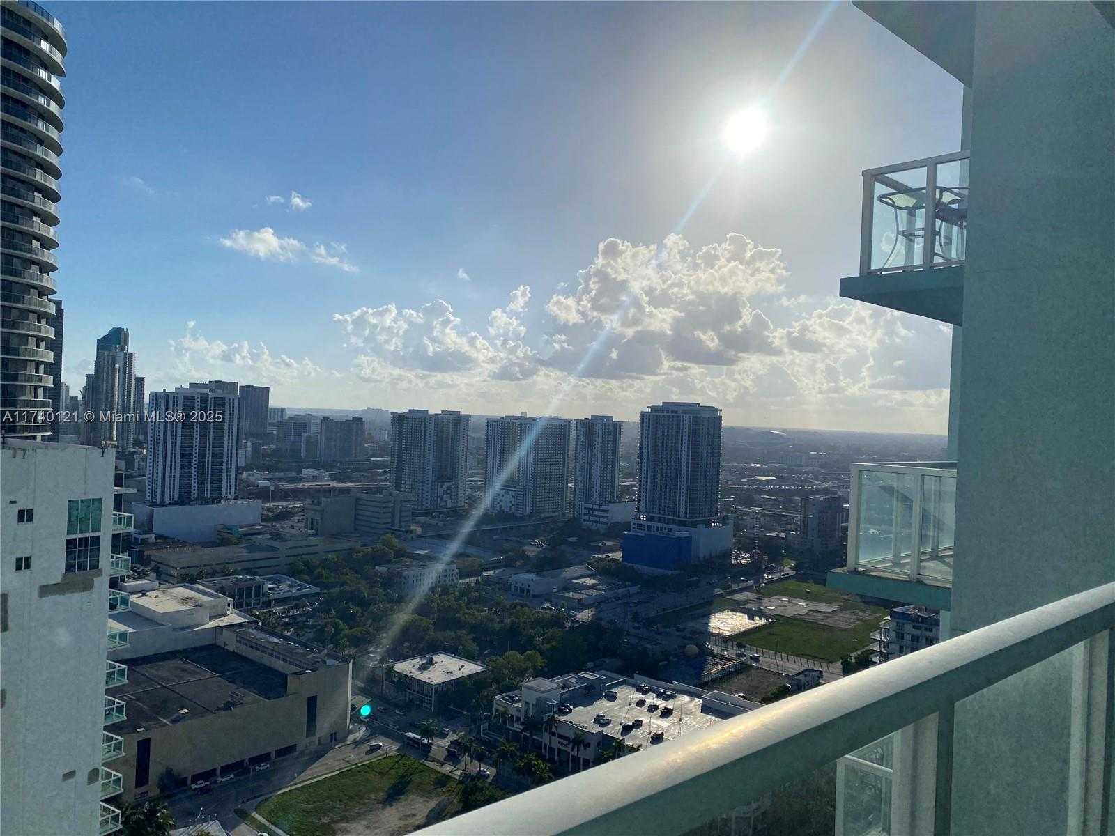 Small Image of 1900 NORTH BAYSHORE DR #3807, Miami Number 14