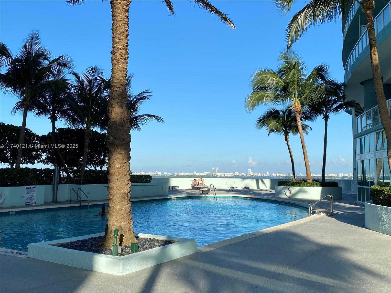 Small Image of 1900 NORTH BAYSHORE DR #3807, Miami Number 19