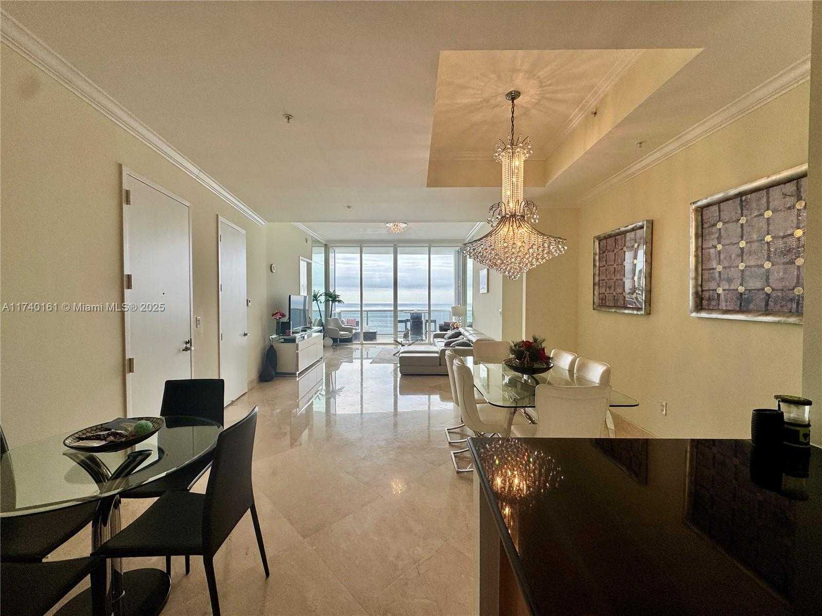 Small Image of 18101 COLLINS AVE #5207, Sunny Isles Beach Number 10
