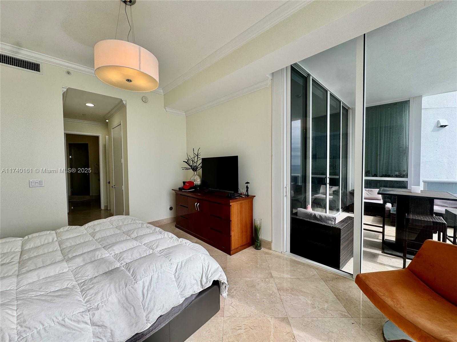 Small Image of 18101 COLLINS AVE #5207, Sunny Isles Beach Number 29