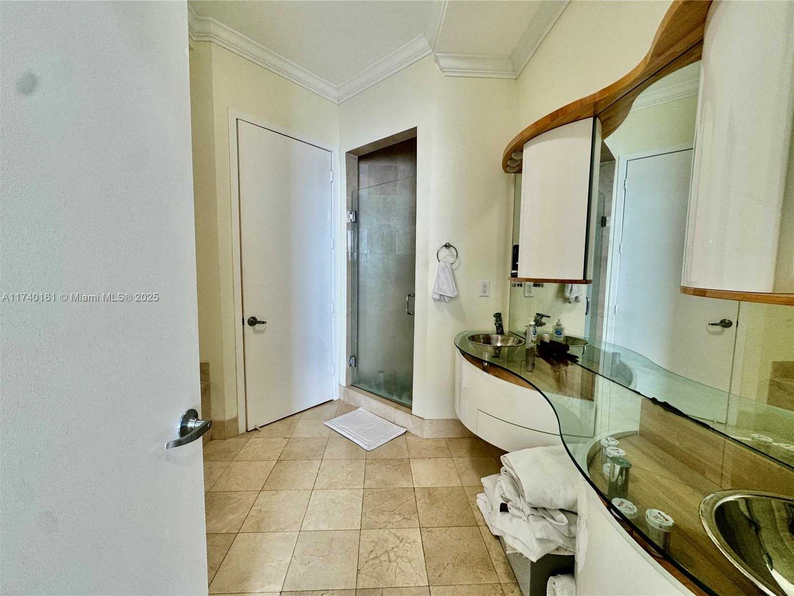 Small Image of 18101 COLLINS AVE #5207, Sunny Isles Beach Number 33