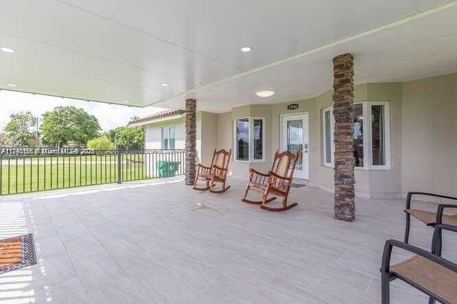 Small Image of 25040 SOUTH WEST 222ND, Homestead Number 2