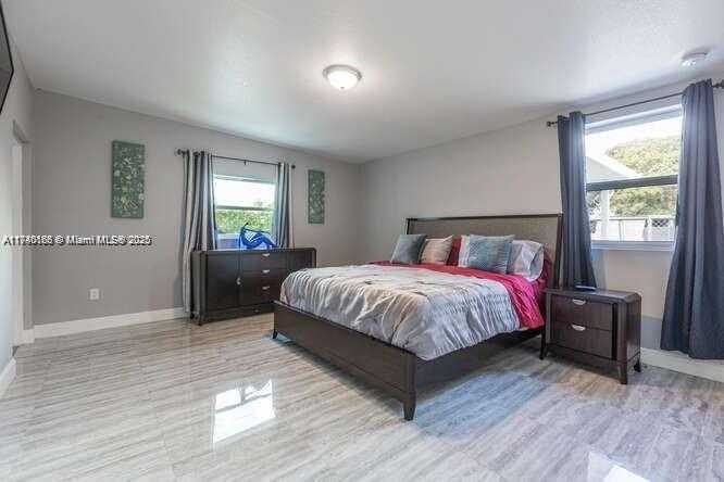 Small Image of 25040 SOUTH WEST 222ND, Homestead Number 28
