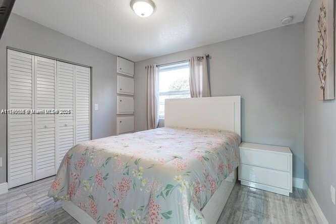 Small Image of 25040 SOUTH WEST 222ND, Homestead Number 41