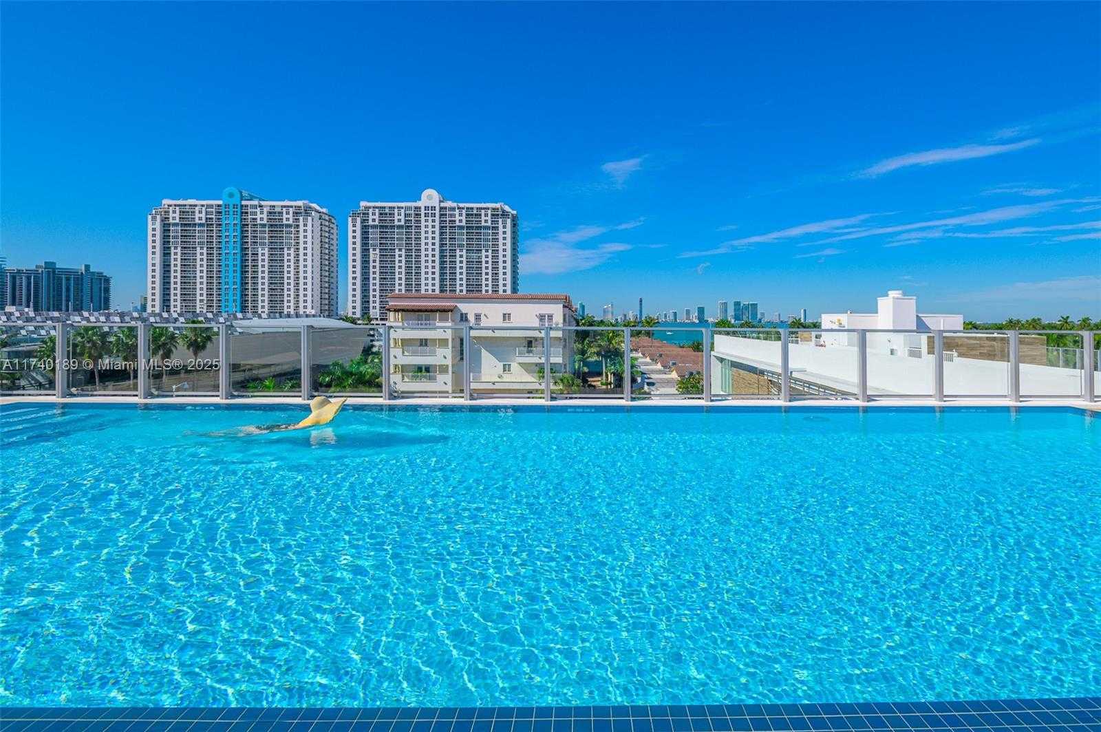 Small Image of 1201 20TH ST #313, Miami Beach Number 3