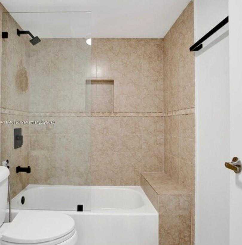Small Image of 2457 COLLINS AVE #1406, Miami Beach Number 11