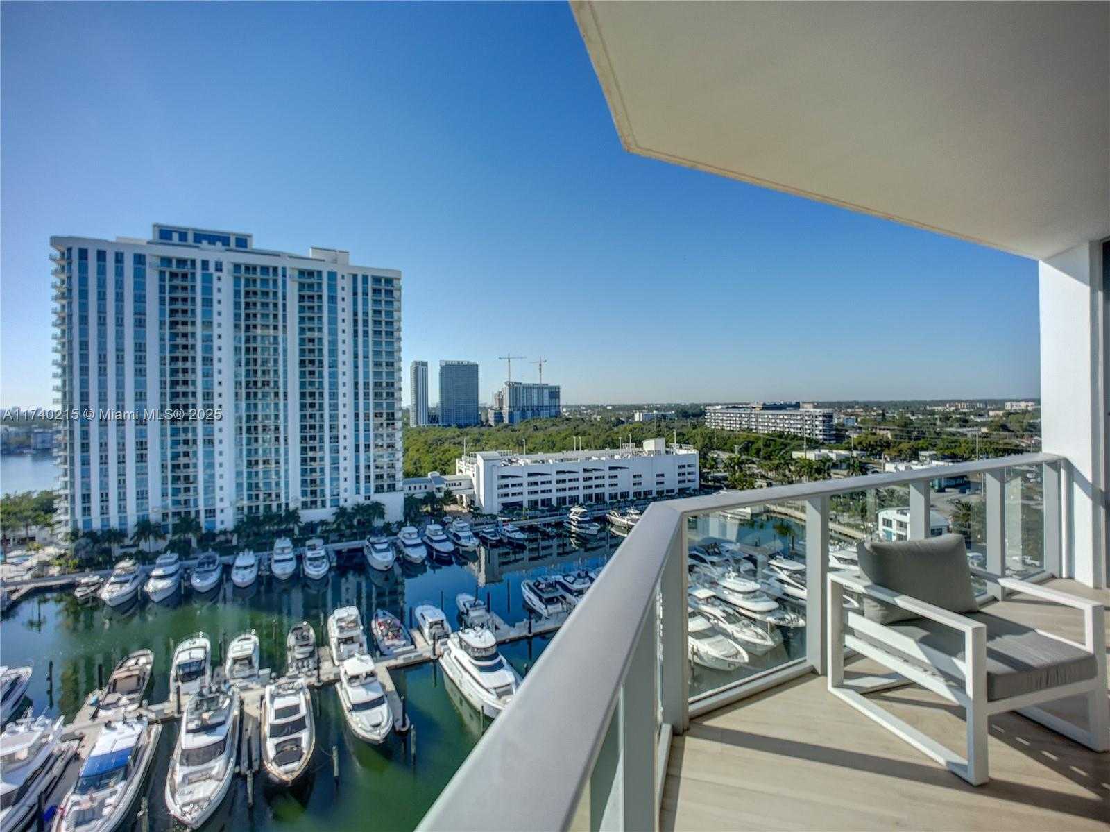 Small Image of 17301 BISCAYNE BLVD #1203, North Miami Beach Number 28