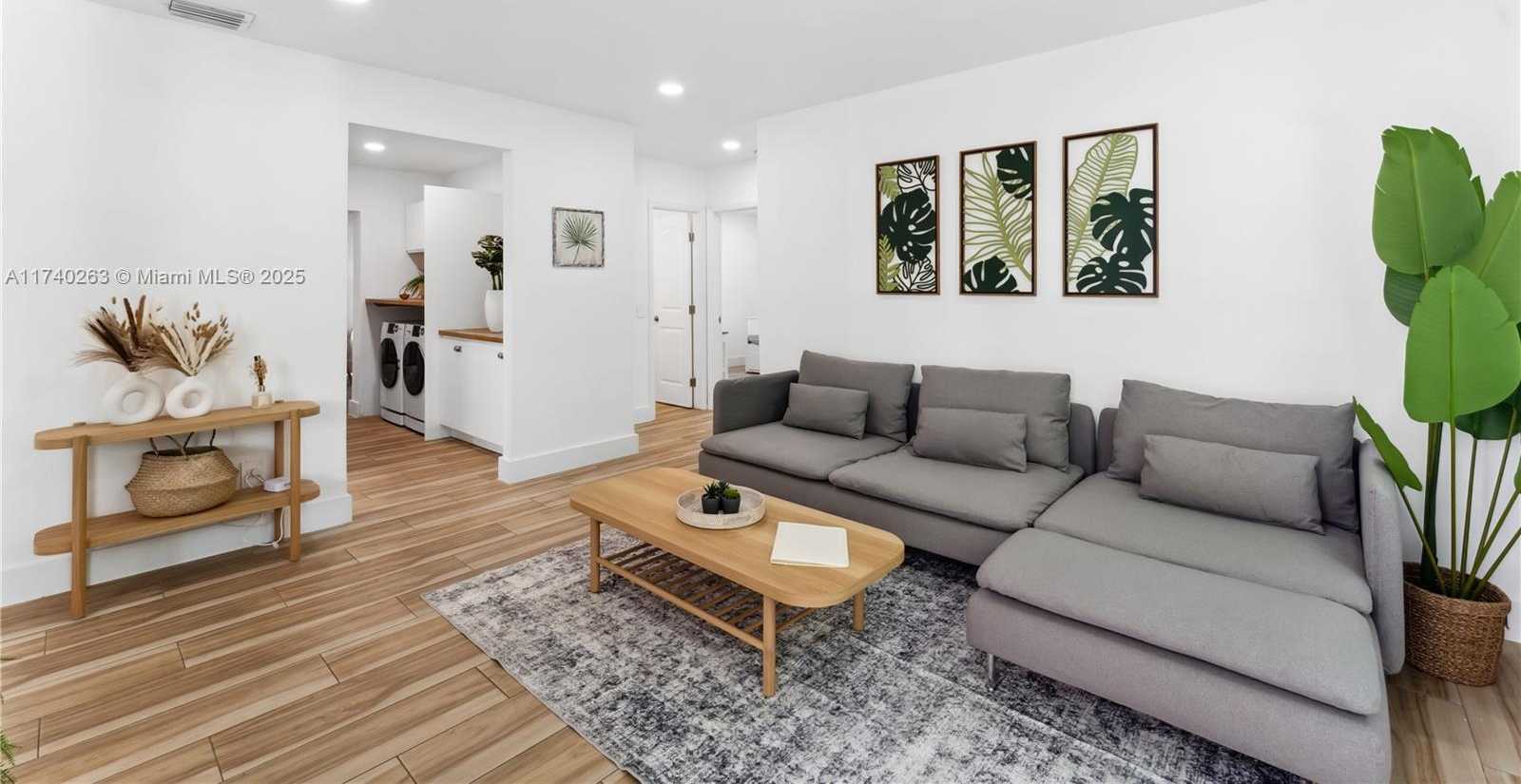 Small Image of 1480 NORTH EAST 117TH ST #1480, Miami Number 11