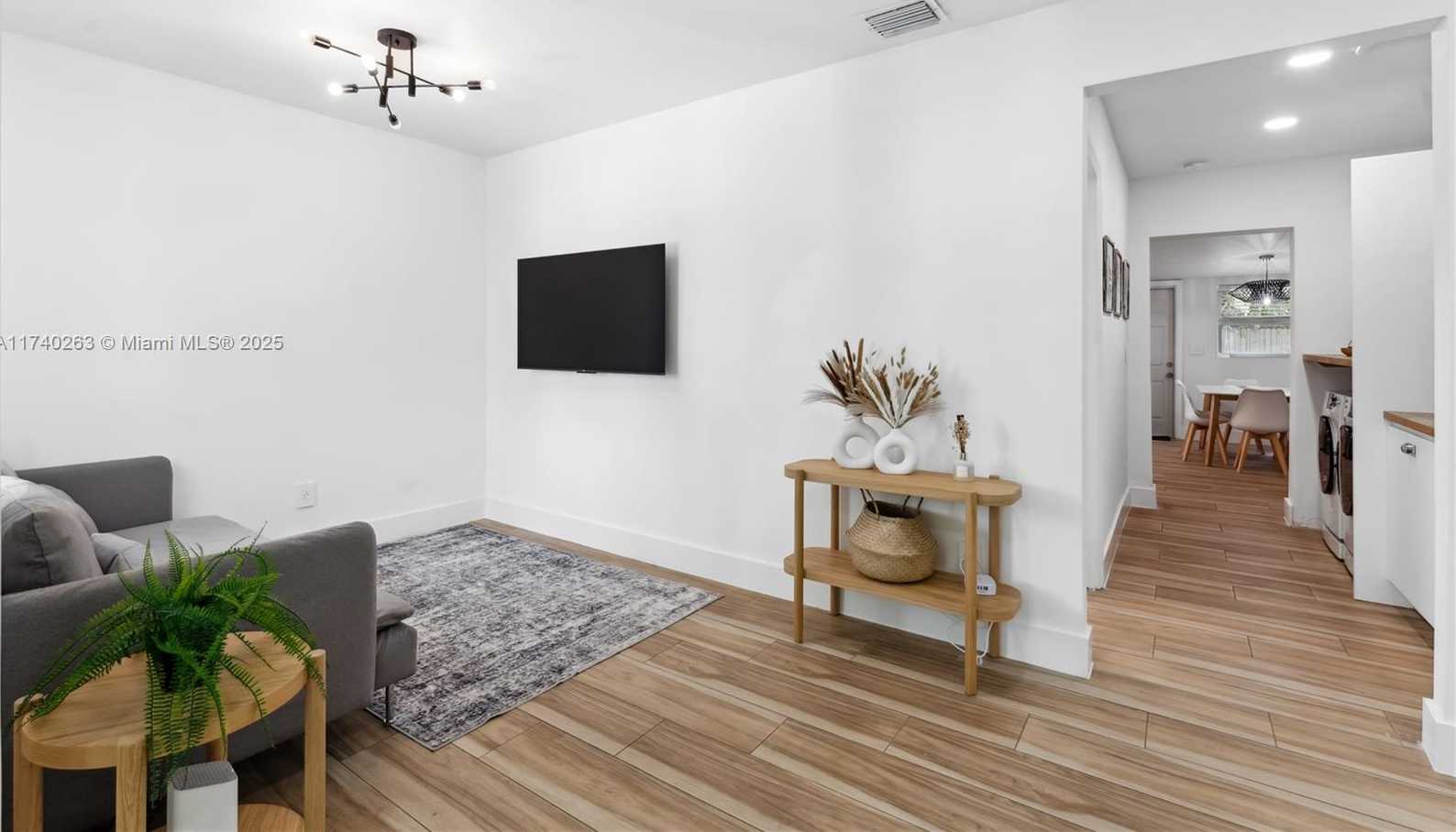 Small Image of 1480 NORTH EAST 117TH ST #1480, Miami Number 12