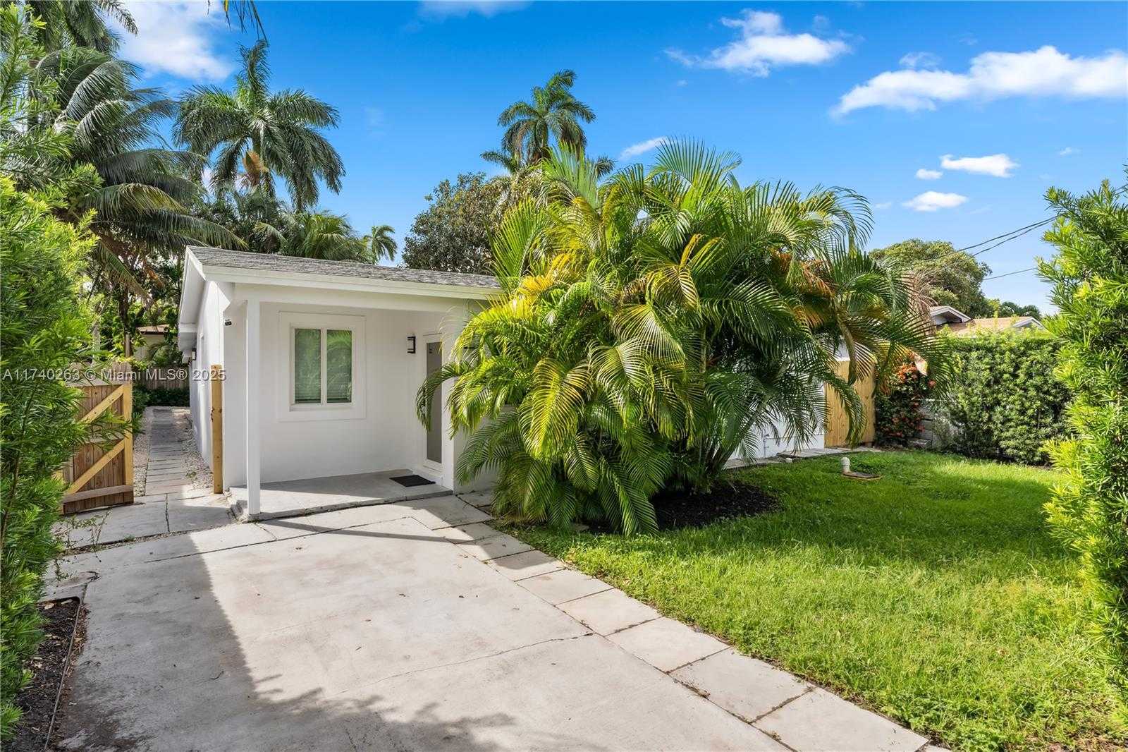 Small Image of 1480 NORTH EAST 117TH ST #1480, Miami Number 2