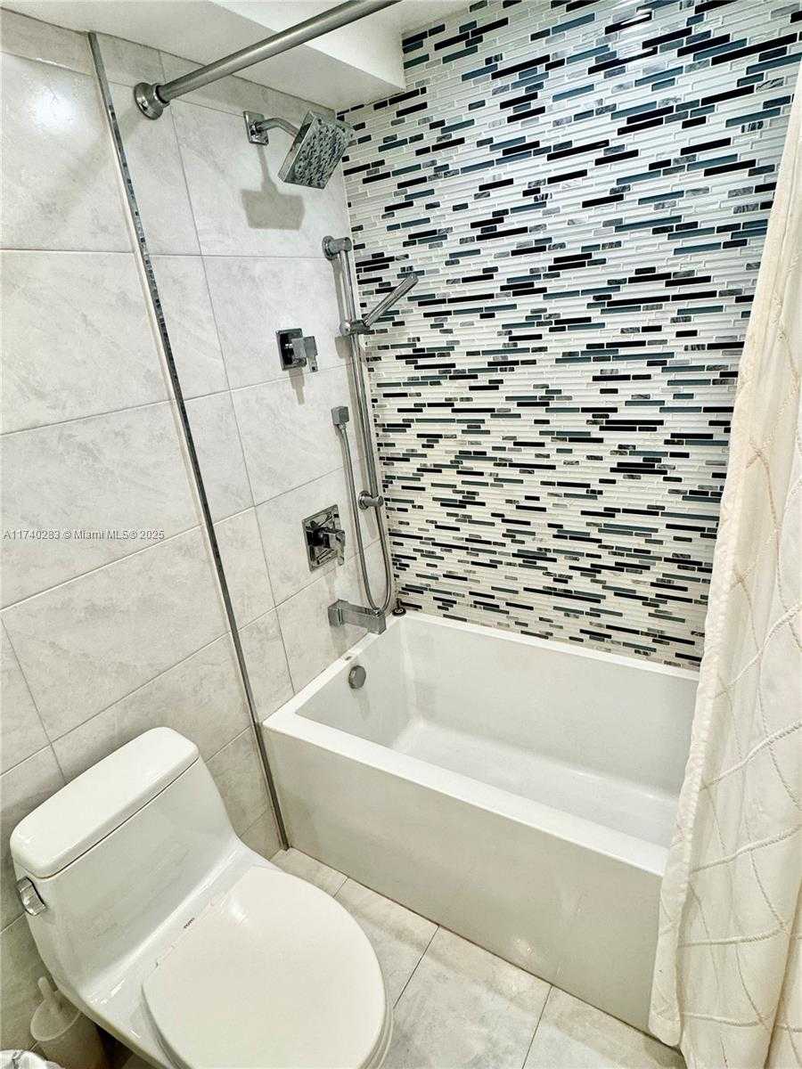 Small Image of 200 172ND ST #522, Sunny Isles Beach Number 11