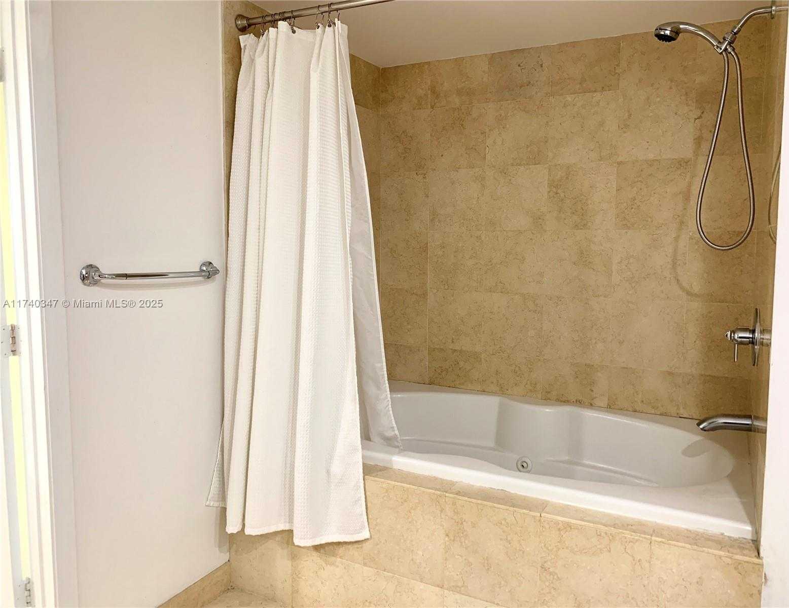 Small Image of 1850 SOUTH OCEAN DR #1609, Hallandale Beach Number 22